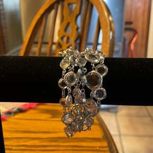 Costume jewelry bracelet